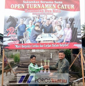 Bung Fajar Mengolahragakan Masyarakat Melalui Lomba Catur