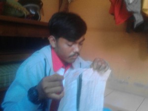 DEBT COLLECTOR FIF GROUP RAMPAS MOTOR KONSUMEN DI GALUH MAS