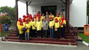 KUNJUNGAN PERSATUAN ISTRI PEGAWAI KANTOR WALIKOTA ADMINISTRASI JAKARTA UTARA KE 12 JALUR DESTINASI WISATA PESISIR
