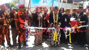 RIBUAN WARGA MEMADATI ALUN ALUN KOTA PEMALANG