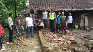 DAPUR RUMAH WARGA KEJENE AMBRUK AKIBAT HUJAN