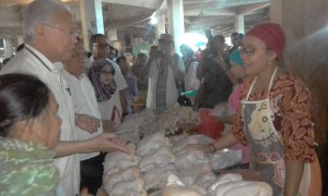 Menteri Enggartiasto Sidak Harga Sembako di NTT