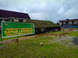Bekerja Dengan Hati Melayani Konsumsi Pengungsi