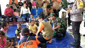 Kepala BNPB Menyerap Aspirasi Korban Bencana Banjir Sentani