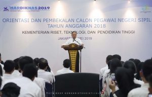 Menristekdikti Bekali CPNS Baru Semangat Cinta Tanah Air dan NKRI Harga Mati