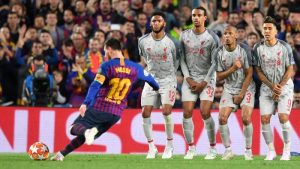 Tendangan Bebas Messi Memang Yahud
