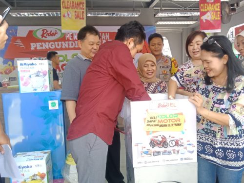 Penutupan PRJ, Booth Rider Diserbu Pengunjung