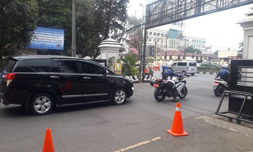 Gara-gara di Kawal Dishub Kota Depok , Istri Wali Kota Depok Langgar Aturan . Kok Bisa