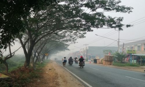 Kabut asap mulai meresahkan masyarakat kota Singkawang