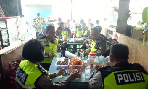 Satuan Lalu Lintas Polres SingkawangMelaksanakan Kegiatan Ploting Pointdan Operasi Zebra jelang Natal dan Tahun Baru