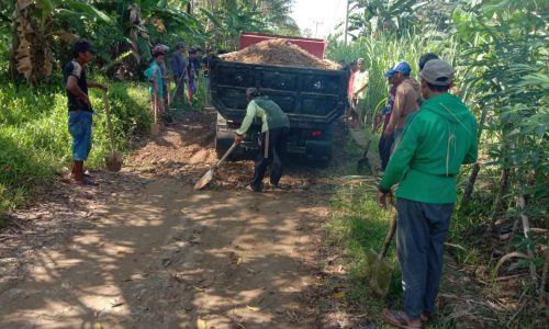 Lurah Tobarakka, Berkat Dana Kelurahan Kami bisa Memperbaiki akses Jalan Rusak