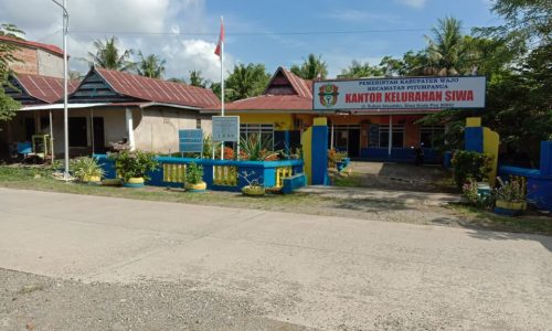 Pengrusakan Pagar Kantor Kelurahan Siwa Minta di Usut Tuntas”Sudah berjalan dua bulan tidak ada titik terang