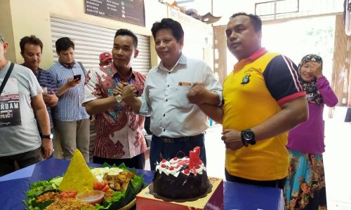 Hari Ini , Boy Laloan Kabiro Depok Poros Nusantara Merayakan Milad Yang ke 57