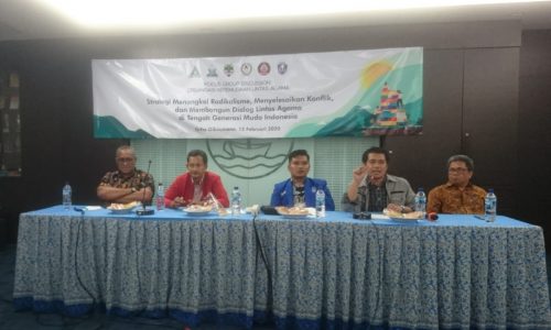 Strategi Menangkal Radikalisme,  Menyelesaikan Konflik dan Membangun Dialog Lintas Agama.