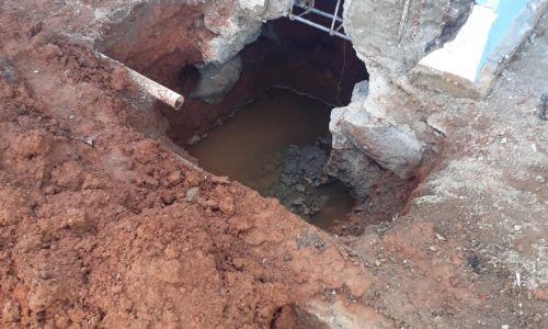 Waduuuh !!! Kejaksaan Negeri Kab. Bekasi Disalip Dinas PUPR ???.