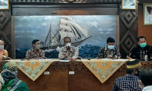 Maksimalkan Target Vaksinasi Lansia, Kelurahan Kalibaru Gelar Monev