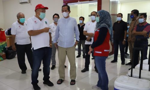 Wali Kota Ajak Warga Donor Darah di GOR Tanjung Priok, Pendonor Diberi Bingkisan Sembako