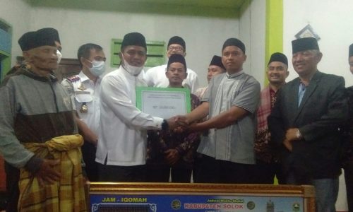 Wakil Bupati Solok Jon Firman Pandu, SH Mengajak Masyarakat Ramaikan Mesjid Untuk Sholat Berjamaah