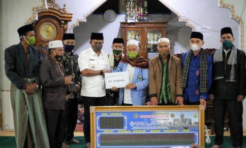 Tim Safari Ramadhan PimpinanWakil Bupati Kabupaten Solok Jon Firman Pandu SH. Disambut Masyarakat Nagari Sungai Nanam dengan Antusias