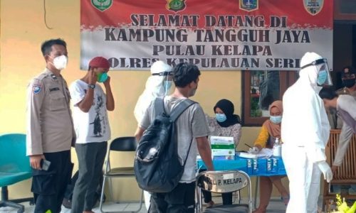 32 Warga Diswab Antigen di Posko KTJ oleh Polsek Kep Seribu Utara