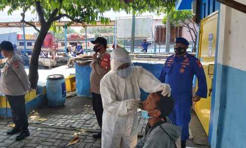 KTJ Pulau Panggang Polsek Kep Seribu Utara Lakukan Swab Antigen