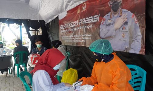 Gerai Presisi Polres Kep Seribu Adakan Suntik Vaksin