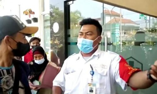 Labrak UU Pers? Petugas Puskesmas Cikut Berlaga Preman Usir Wartawan Saat Liputan