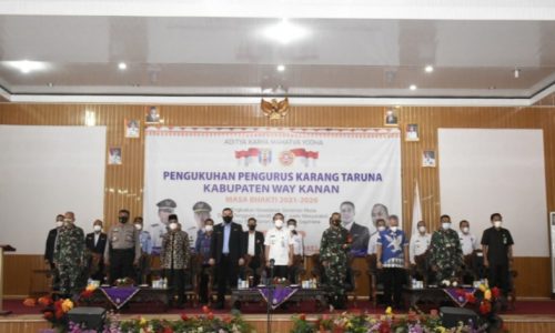 Bupati Way Kanan Hadiri Pelantikan  Karang Taruna Kabupaten Way Kanan