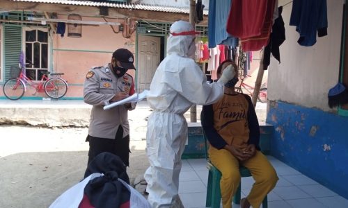 13 Warga Diswab Antigen oleh Tim Tracing Door to Door KTJ Pulau Lancang, 4 Reaktif