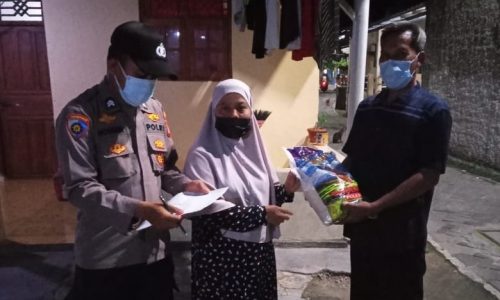 Bansos Kapolda Metro Jaya kepada.132 KK di Slum Area Pulau Lancang melalui Polres Kep Seribu