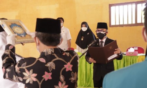 Bupati Way Kanan Lantik Kepala Kampung Suma Mukti
