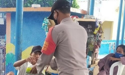 Cegah Sebaran Covid-19, Polres Kep Seribu Terus Himbau Prokes dan Bagikan 1.500 Masker