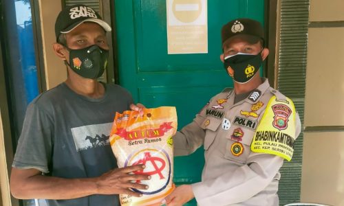 Warga Terdampak Covid-19 di Dua Pulau Hari ini Dapat Bansos dari Polres Kepulauan Seribu