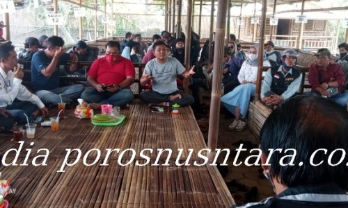 Jalin Silaturahmi Antara Pengurus PPKU  dan insan Pres, di Rumah Makan Amansari
