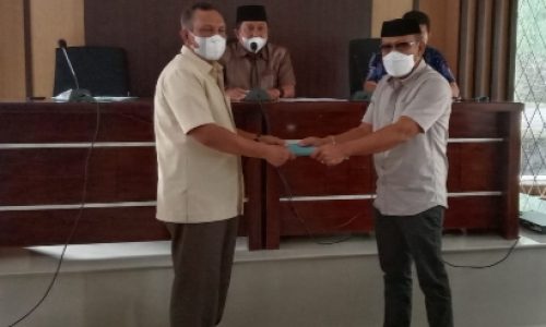 PT. PLN RANTING SENGKAN G DISOMASI, TERKAIT PEMASANGAN TIANG LISTRIK DAN TRAFO WEAB TAMPA SEIZIN PEMILIK TANAH.