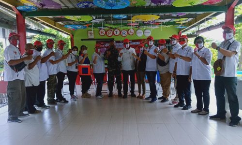 SEKNAS JOKOWI DPW DKI Jakarta dan DPC Jakarta Utara Gelar Vaksinasi di RPTRA SUNGAI BAMBU