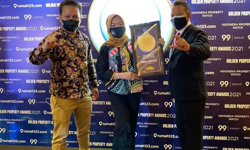 Penghargaan Terbaik Di Golden Property Awards 2021 di dapat Endang Kumalasari