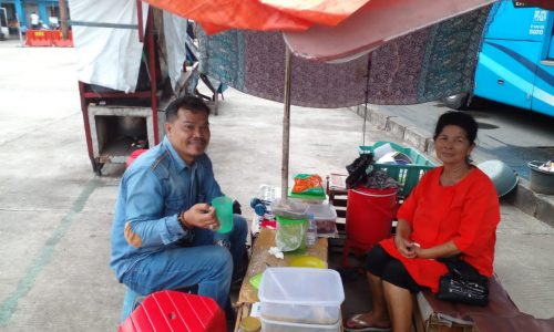 Perjuangan Seorang Ibu Menuju Kesuksesan Putra – Putrinya