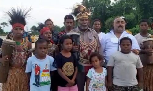 *Kepala Suku Awi Wamuar Nafri Tulis Surat Kepada Presiden Soal Hak Adat*