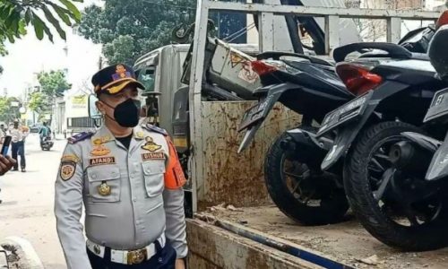 Ada Aduan masyarakat, Dishub Jakarta Barat Langsung Bertindak Tegas
