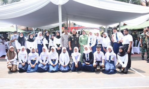 Kasad Kunjungi SMP Kartika XIX, Tempat Sekolahnya Dulu