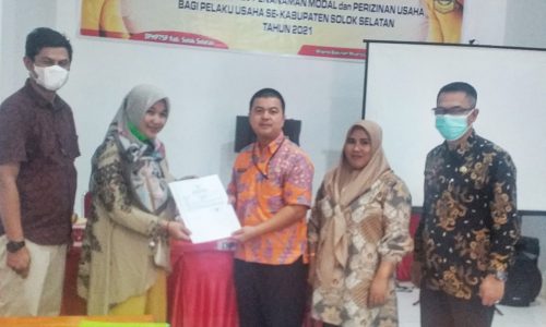 Pemkab Fasilitasi Izin Usaha 191 Orang Pelaku UMKM di Solsel