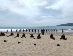 Posal Pangandaran Lanal Bandung Bekali Wawasan Kebangsaan Terhadap Taruna-Taruni SMKN 2 Cipatujah*