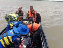 TNI AL DUMAI KEMBALI TEMUKAN MAYAT DI HARI KE-4 SAR