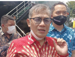 Mengusulkan Jokowi  Tambah masa jabatan Presiden bukan hal yang bijak.