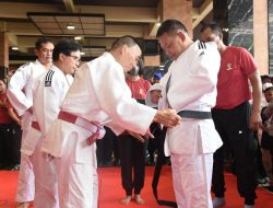 Penganugerahan Sabuk Hitam Dan-5 Judo diberikan ke Kasad