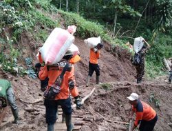 Tanah Longsor Cilacap, Jalan Utama Desa Sudah Dapat Dilalui Kendaran Roda Dua