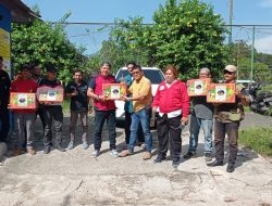 86 Bingkisan Lebaran Diberikan Lana Kartasasmita Sebagai Penasehat Untuk Insan Pers Yang Dibawah MIO’I Jakarta Barat