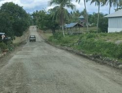 Penanganan Sementara, Bupati Wajo Ikut Menyumbang dari Dana Pribadi untuk Ruas Jalan Provinsi Atapange-Doping