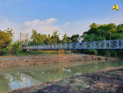 Jembatan Gantung Mbah Buto Permudah Akses Perekonomian Warga di Jombang